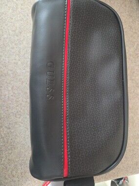 Guess Travel Kit Toiletry Bag Black Gray Red Stripe Logo - New